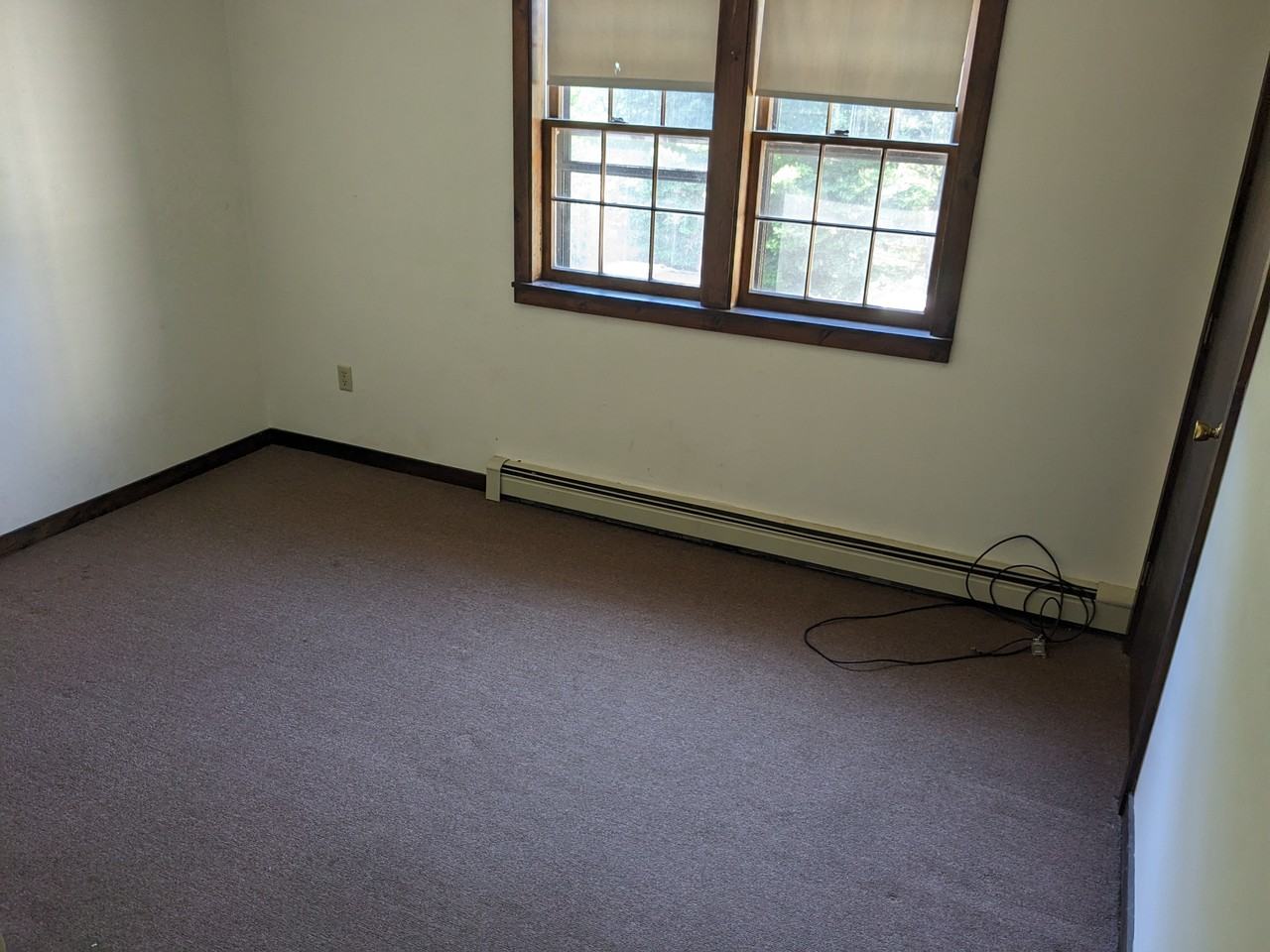 99 Shaker Rd #3 - Photo 5 of 10