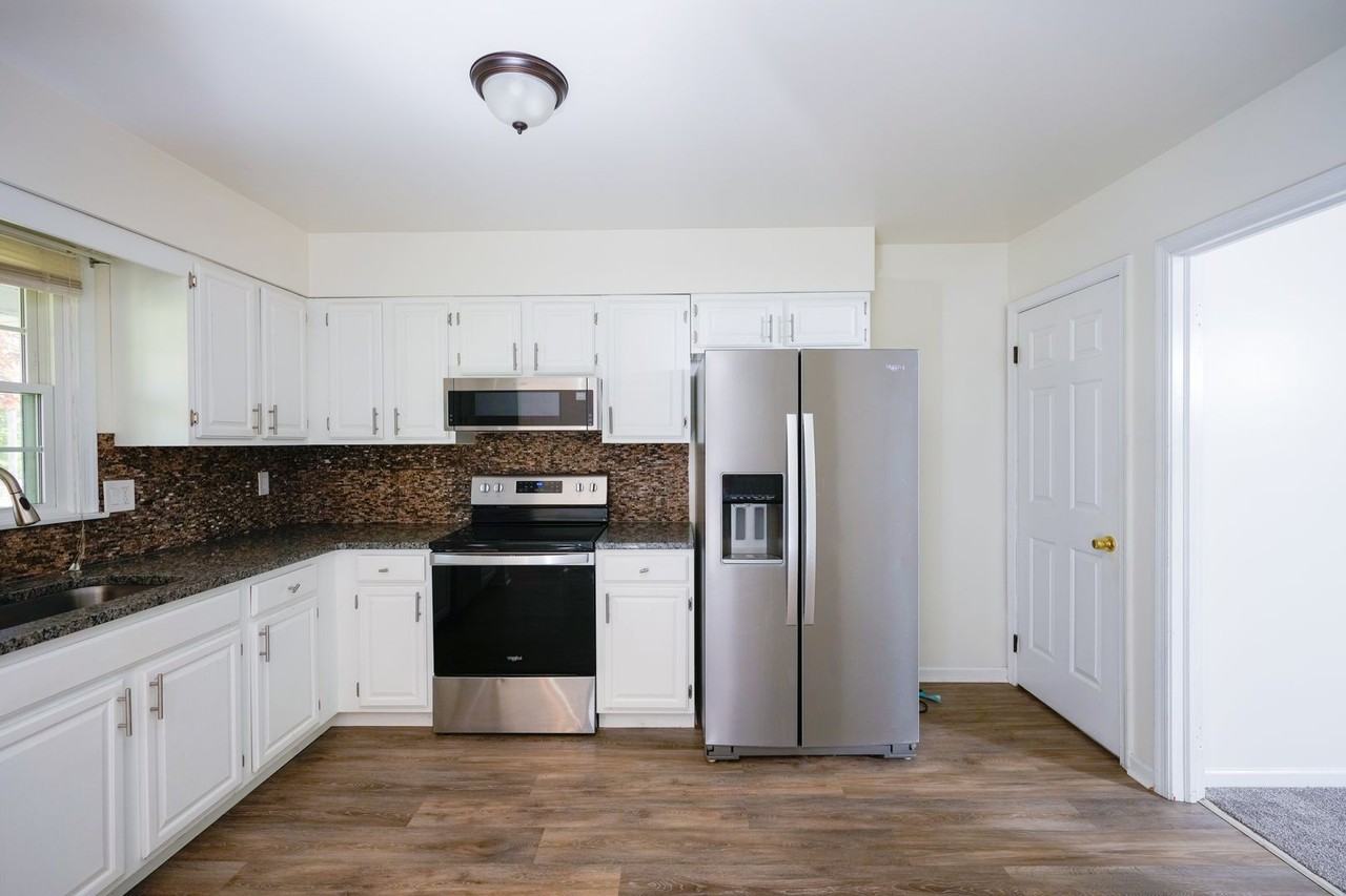 1308 S Mount Joy St - Photo 4 of 44