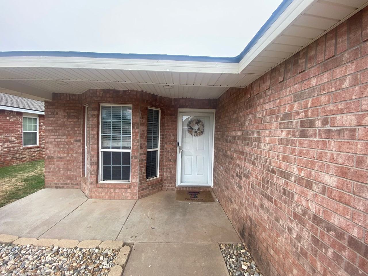 6553 89th St - Photo 2 of 22