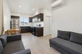 1933 Woden St - Photo 1 of 1
