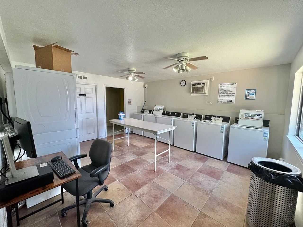 Kentucky Pine Apartments - Photo 3 of 3