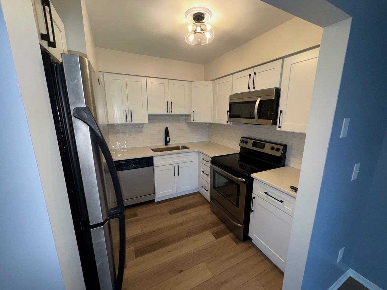 1303 Lowland Ct - Photo 6 of 12