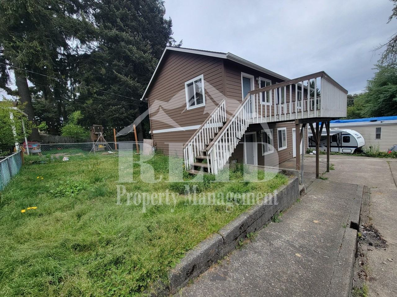 4114 Mccall Blvd W - Photo 2 of 25