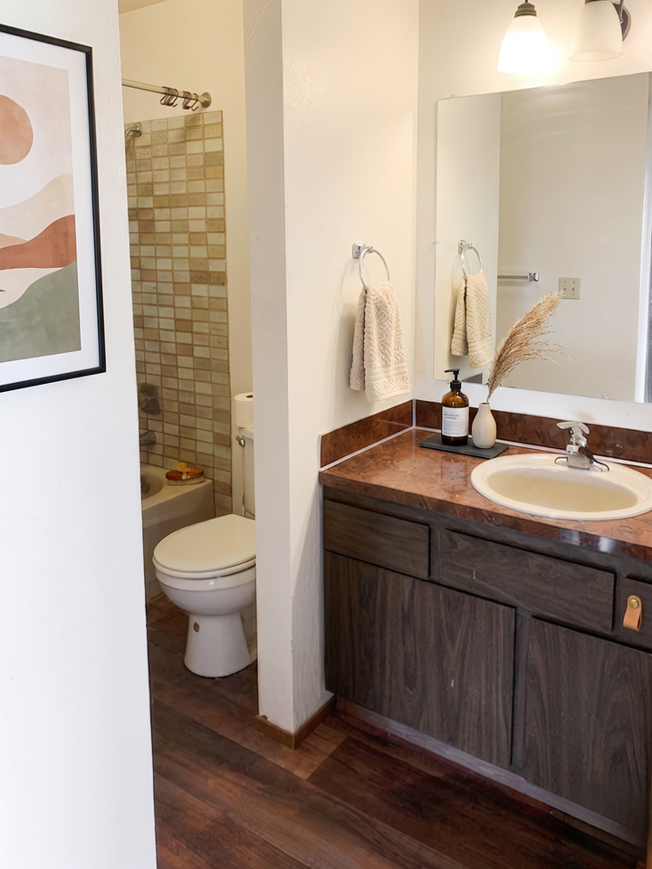 8732 Phinney Ave N #201 - Photo 4 of 21