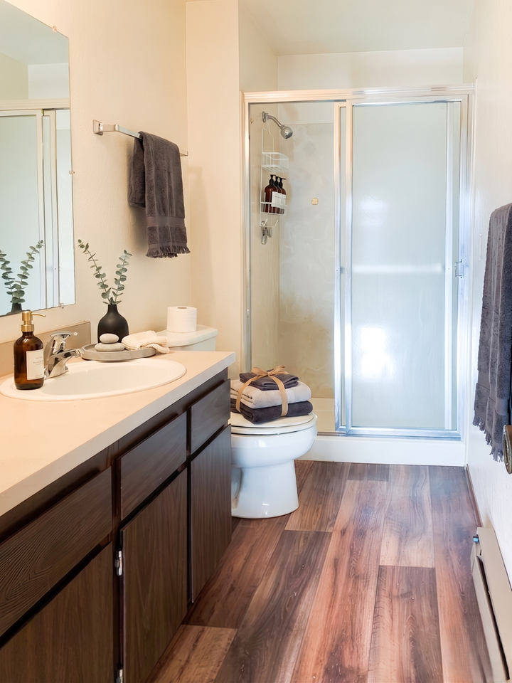 8732 Phinney Ave N #201 - Photo 7 of 21