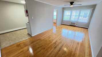 featured image of 1015 W 35th Ave