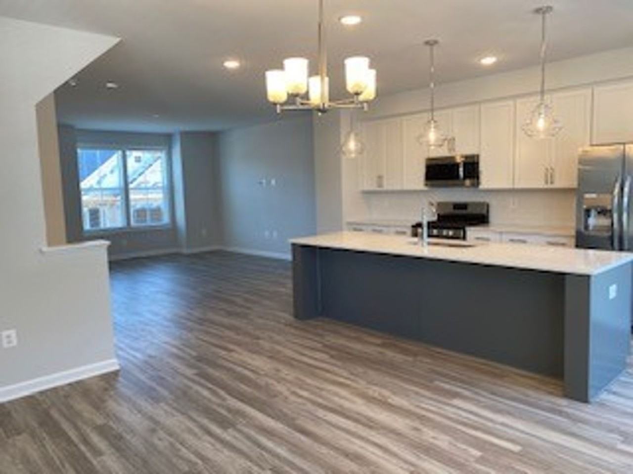 3418 Montague St - Photo 7 of 27