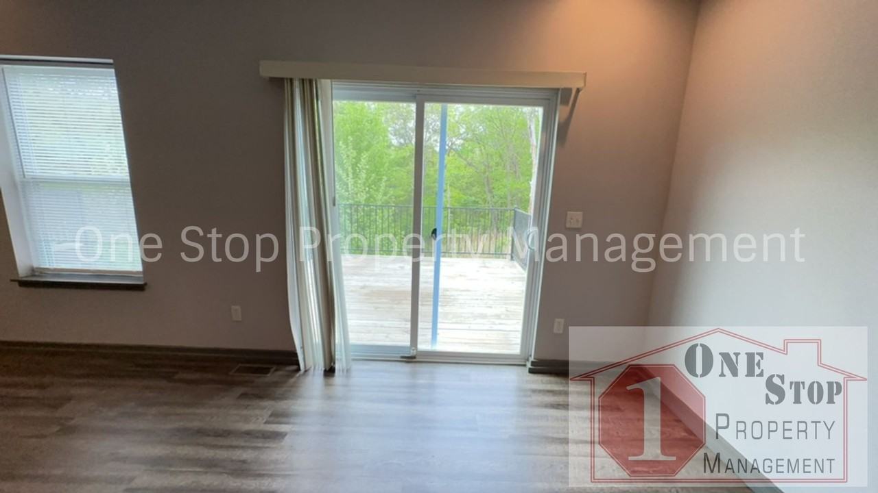 1232 Nw 77th St - Photo 5 of 21