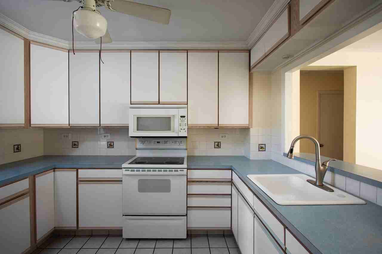 2601 S Roosevelt Blvd - Photo 6 of 12