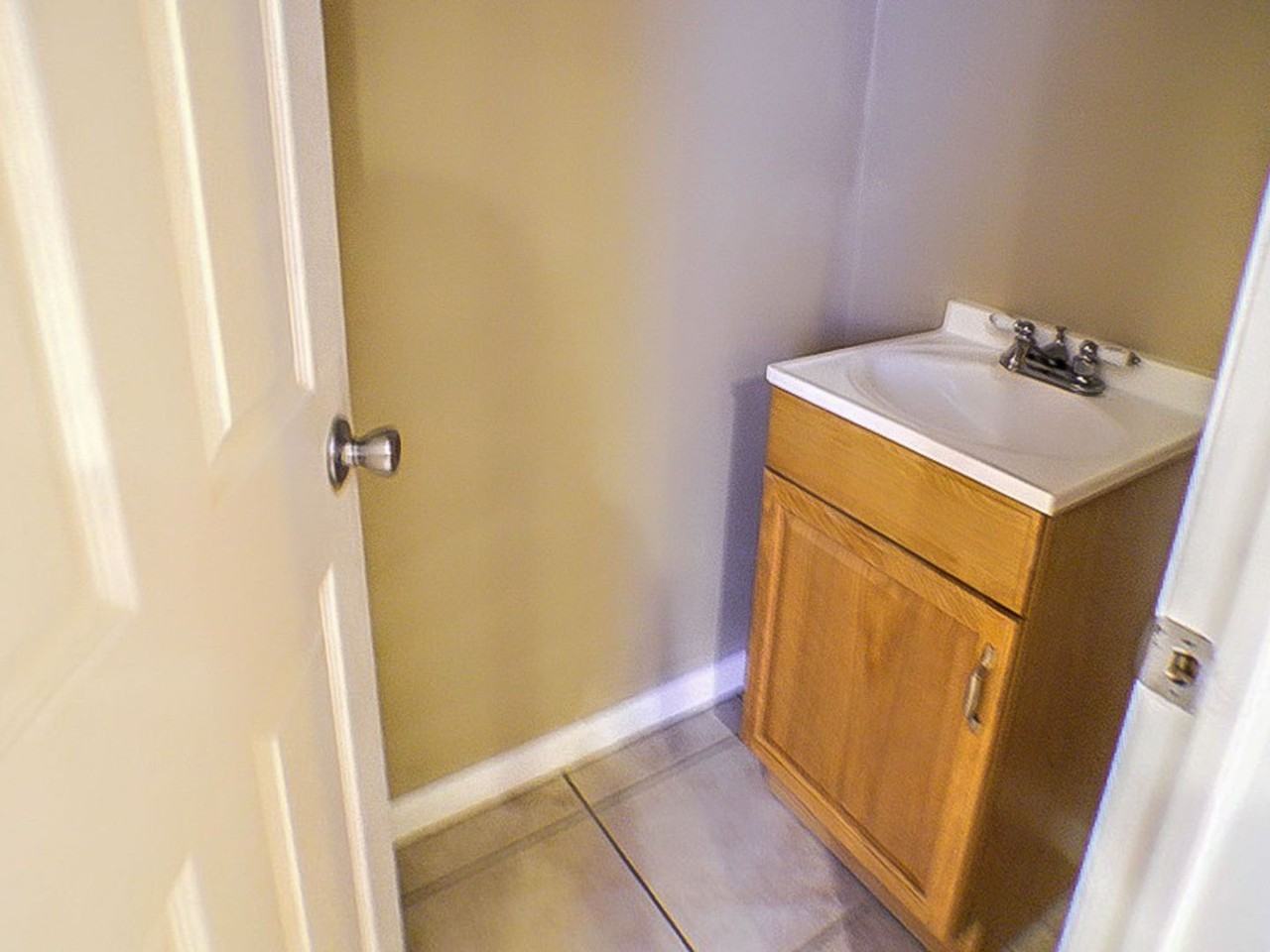 2346 Gerritt St - Photo 6 of 15
