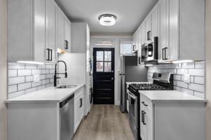 featured image of 1042 Sanford Ave