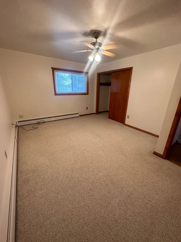 3721 Ellsworth Ave - Photo 6 of 10