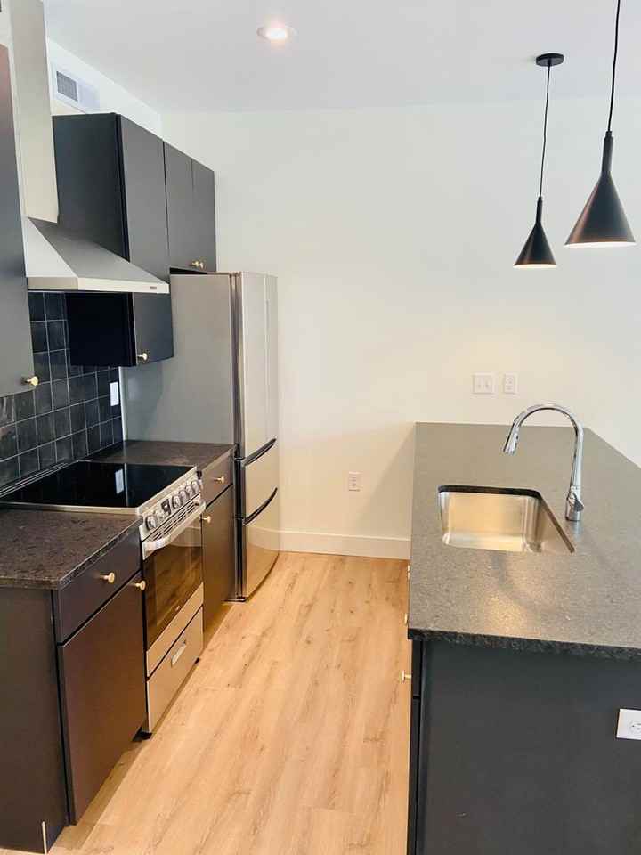 305 Pike St #307-102 - Photo 7 of 15