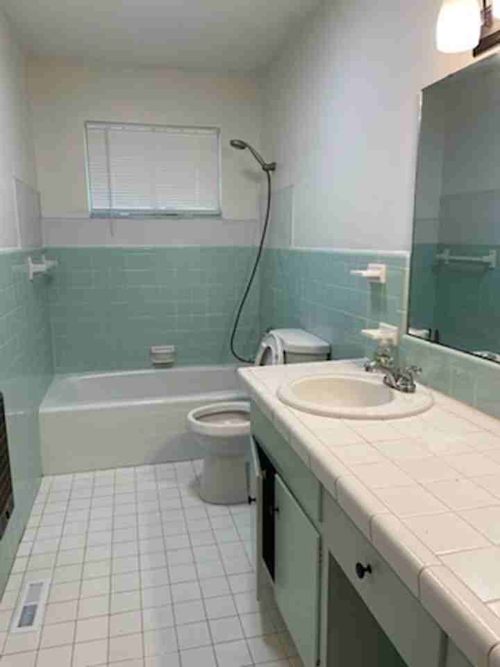 2300 Oakland Dr Nw - Photo 7 of 11