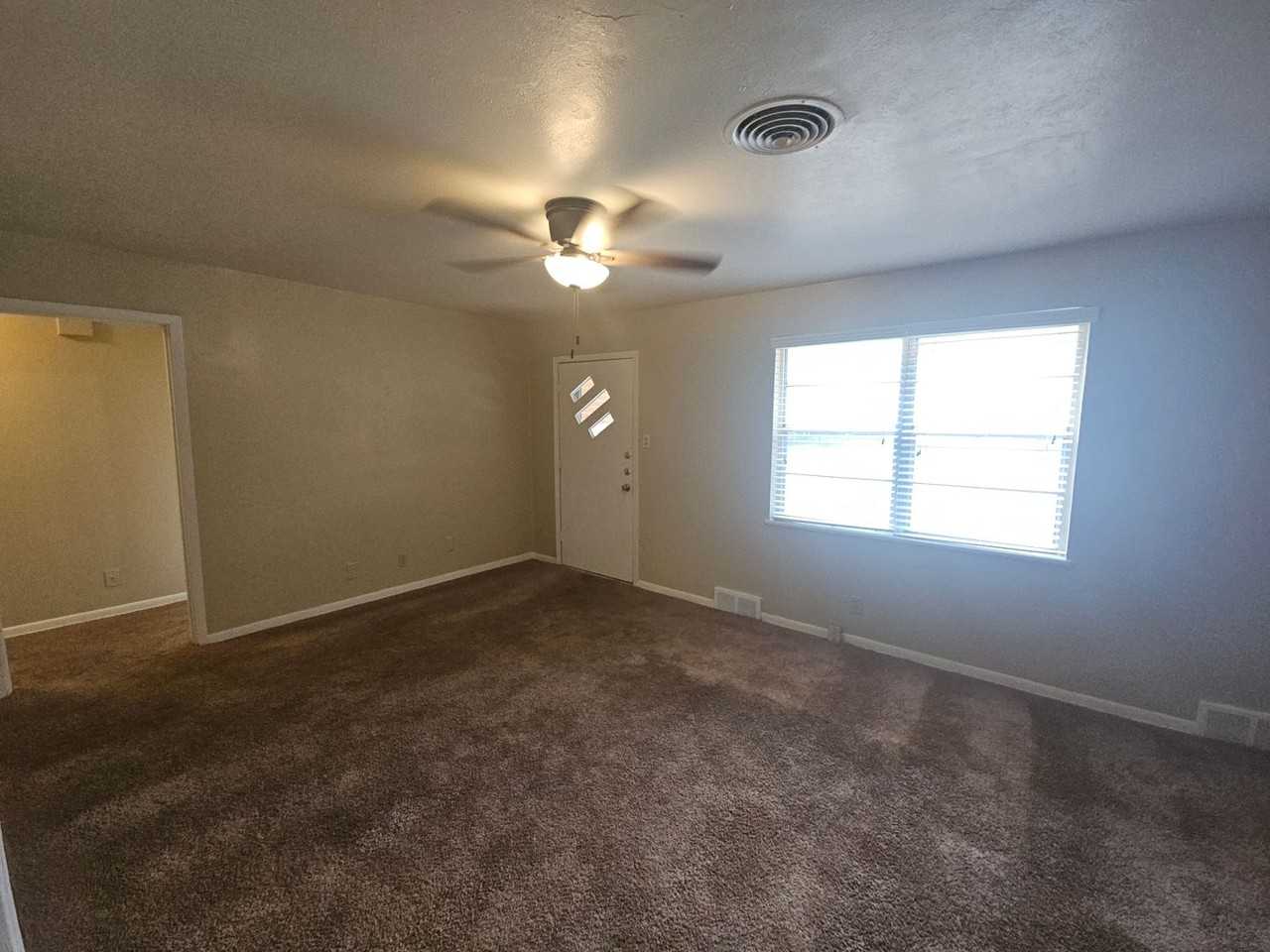 6419 Onyx Dr N - Photo 2 of 15