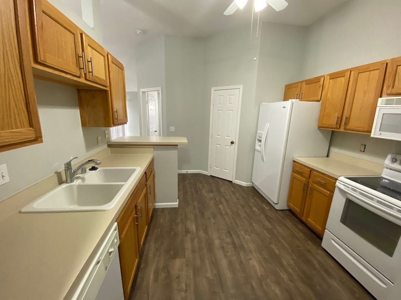 4007 W 26th Ter - Photo 2 of 14