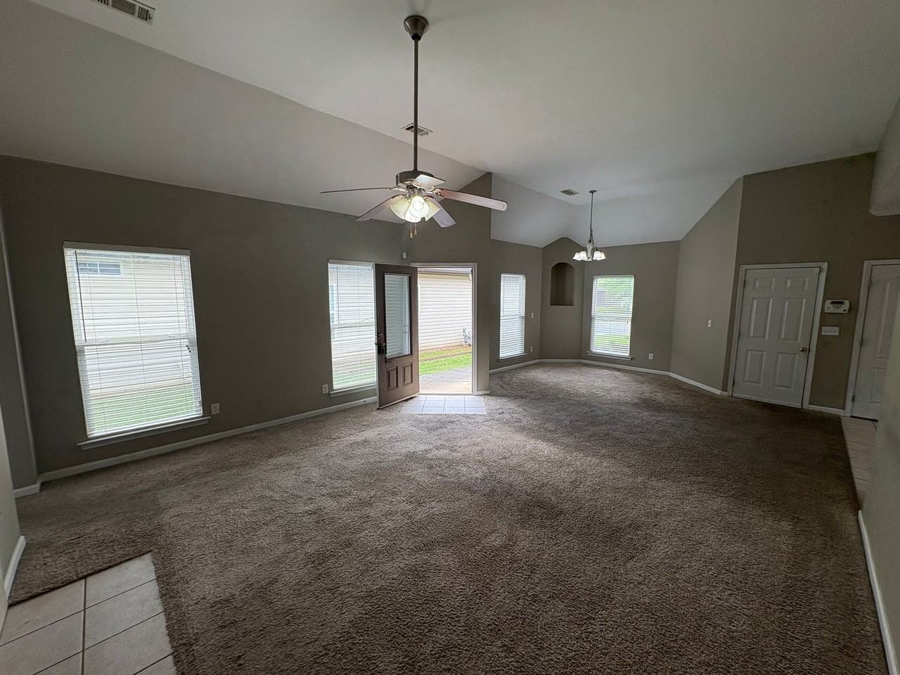 5287 Promenade Dr - Photo 2 of 15