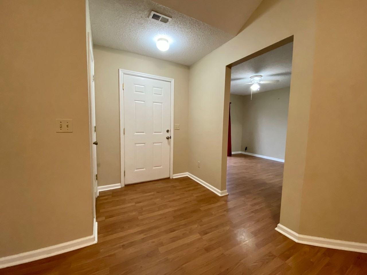 957 Black Willow Dr - Photo 3 of 25