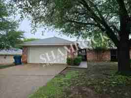 featured image of 606 Park Place Dr