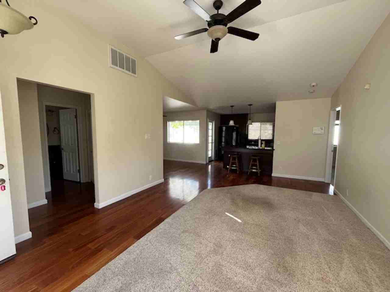 856 Alyssum Ct - Photo 3 of 18