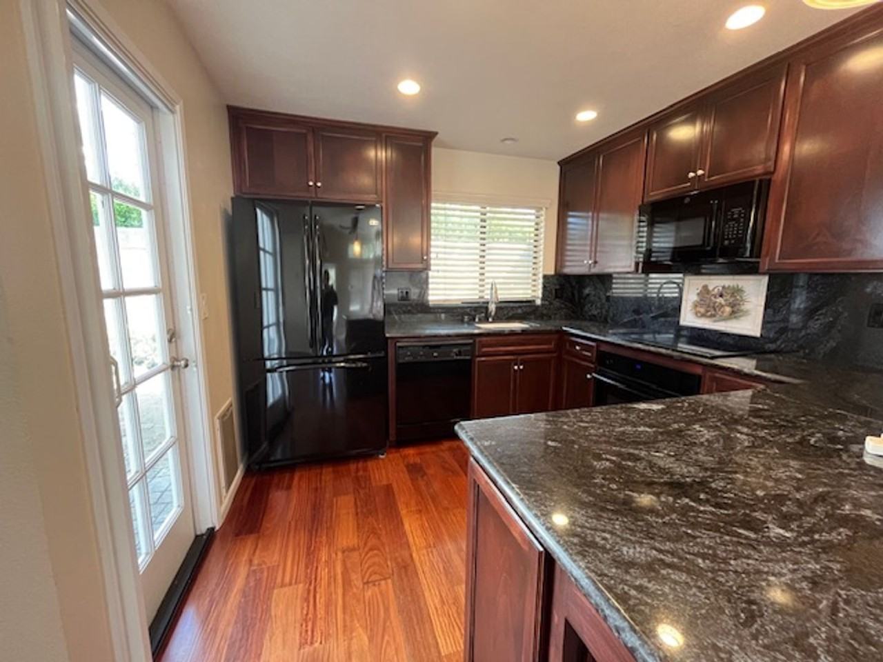 856 Alyssum Ct - Photo 6 of 18