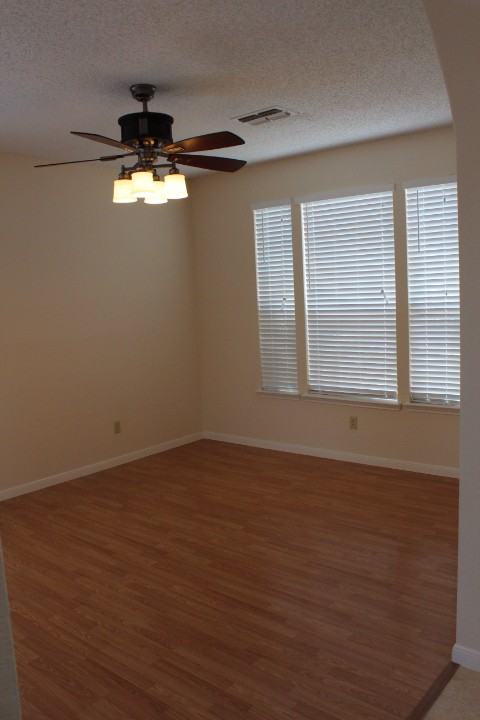 801 Blossomwood Dr - Photo 3 of 18
