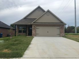 804 Sw Cabriolet St - Photo 1 of 1