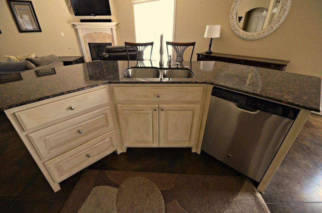 3625 W Mountain View Dr - Photo 2 of 19