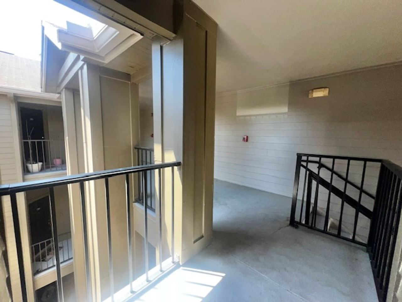 420 Summit Ridge Pl - Photo 4 of 50