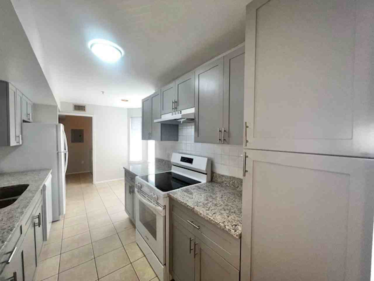 420 Summit Ridge Pl - Photo 6 of 50