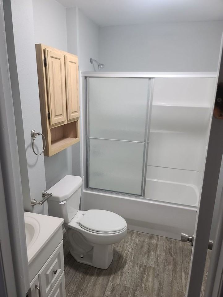 820 N Walnut St - Photo 5 of 9