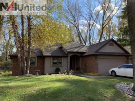 373 Muirfield Ct - Photo 1 of 1