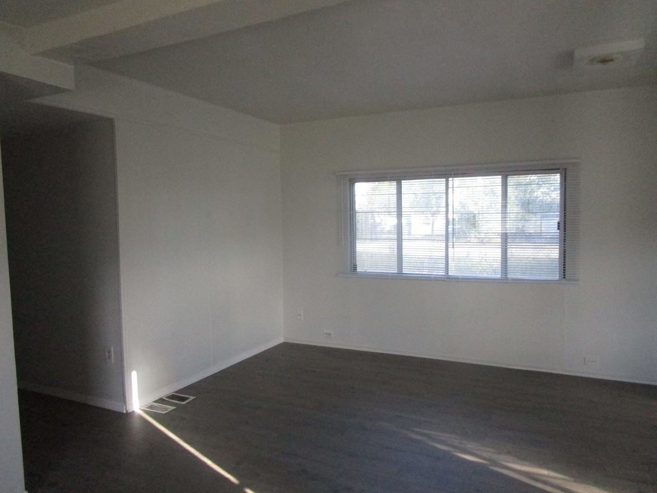 85 N 300 E - Photo 6 of 10