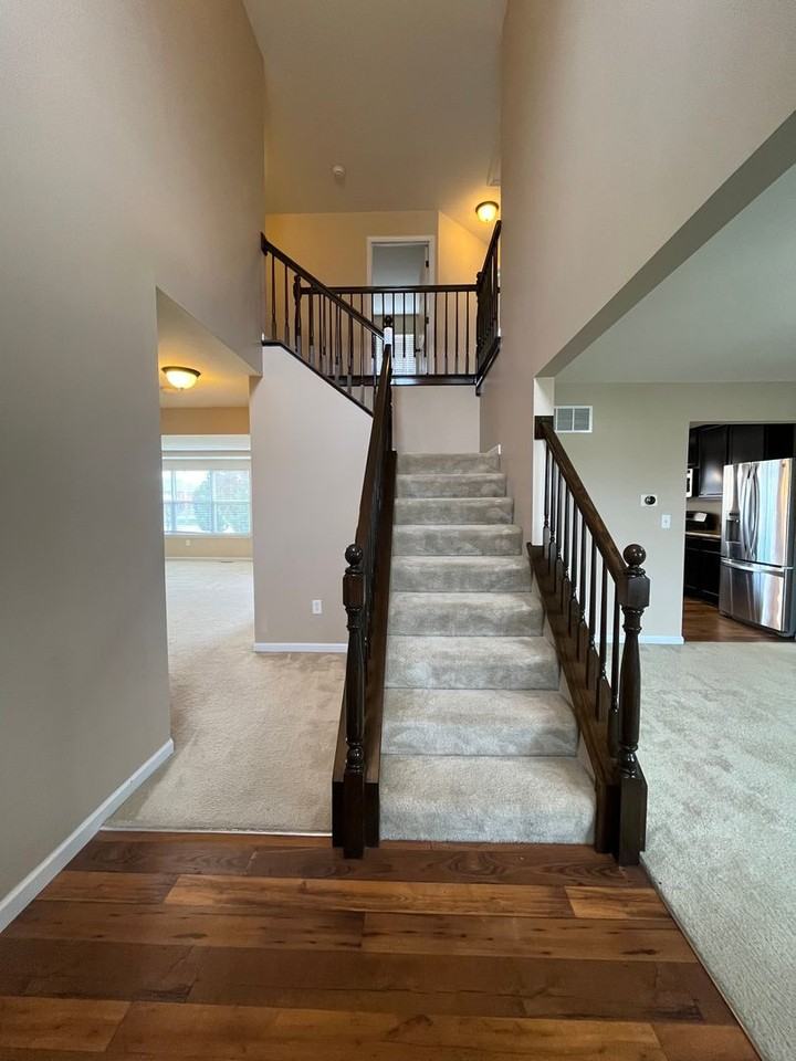 761 Willow Spring Hill Dr - Photo 3 of 16