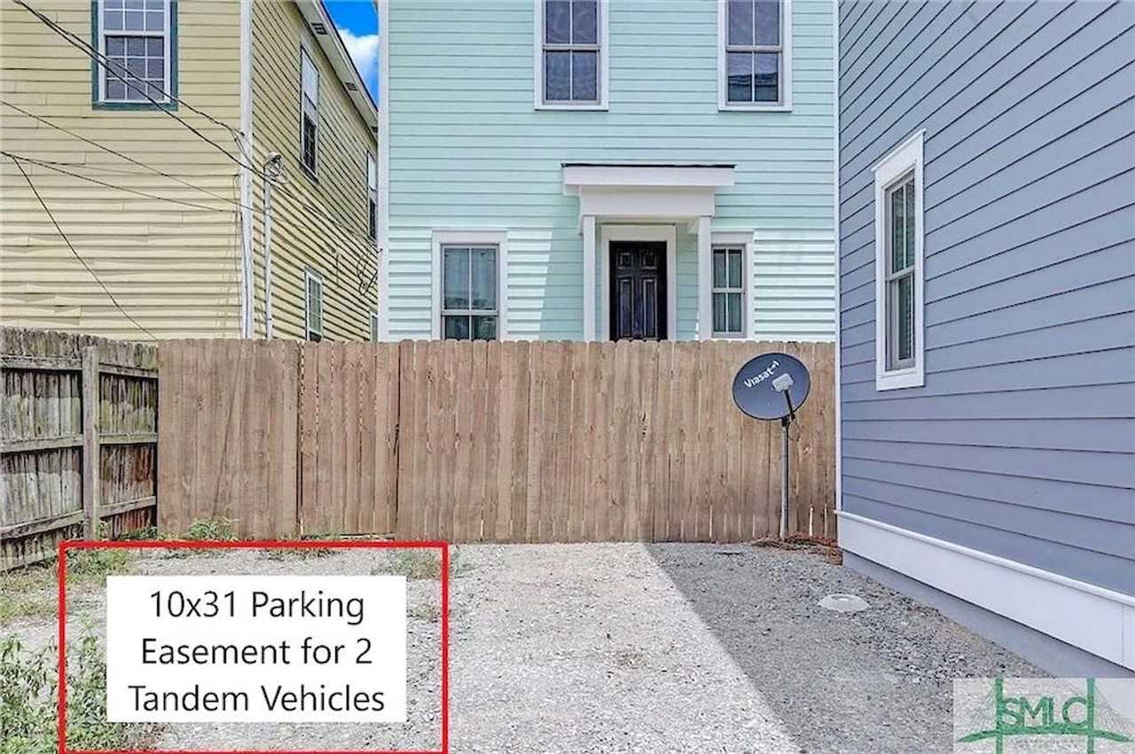 423 E 31st St - Photo 2 of 22