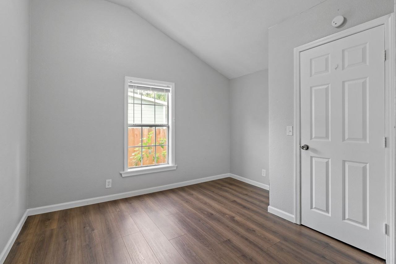 1512 West St - Photo 7 of 16