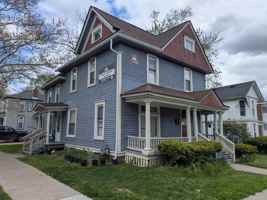 featured image of 518 Washtenaw Rd
