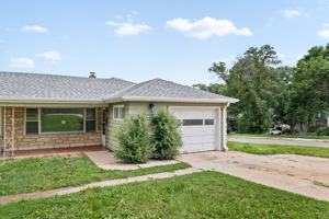featured image of 6602 Western Ave