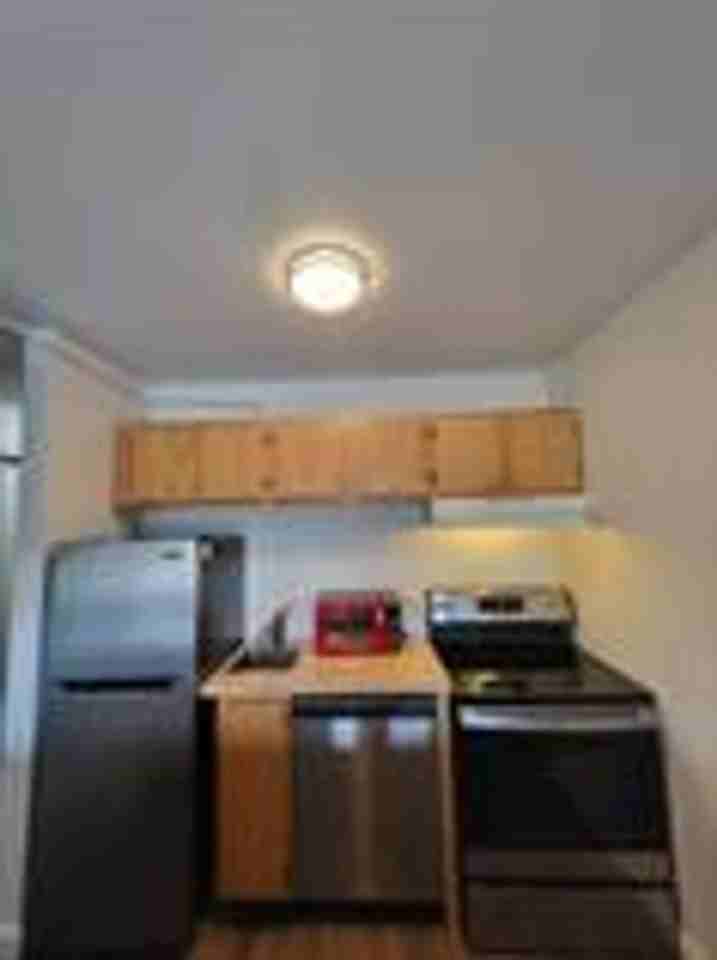 110 S Park Ave - Photo 7 of 17