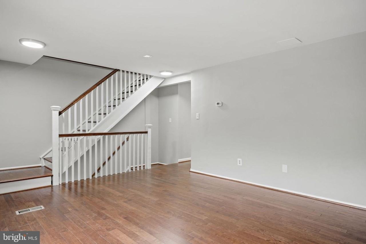 5863 Jacksons Oak Ct - Photo 4 of 39