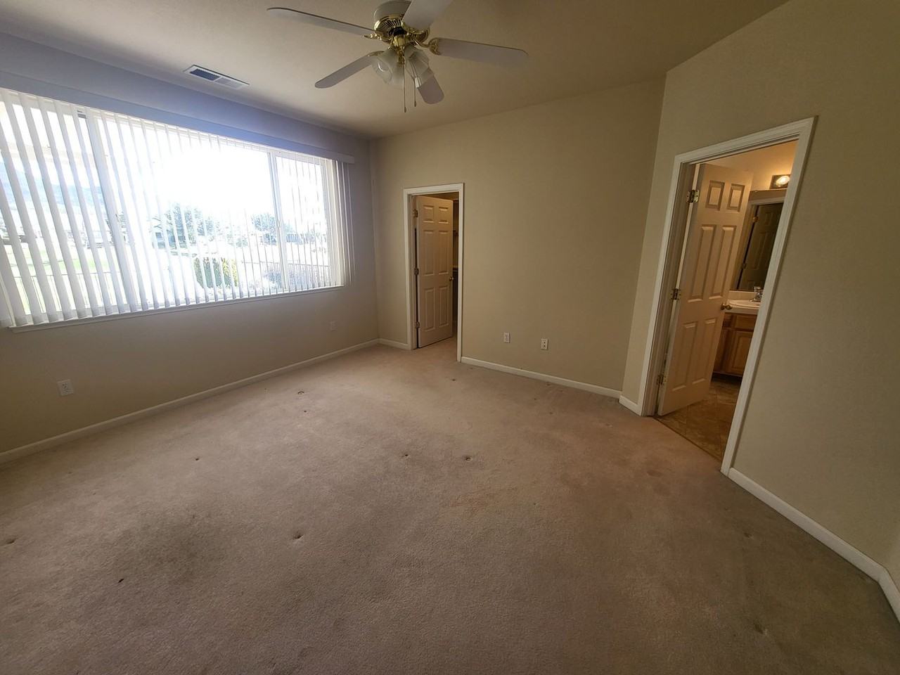 353 Royal Troon Dr - Photo 7 of 12