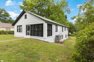 305 N 16th St - Photo 1 of 1