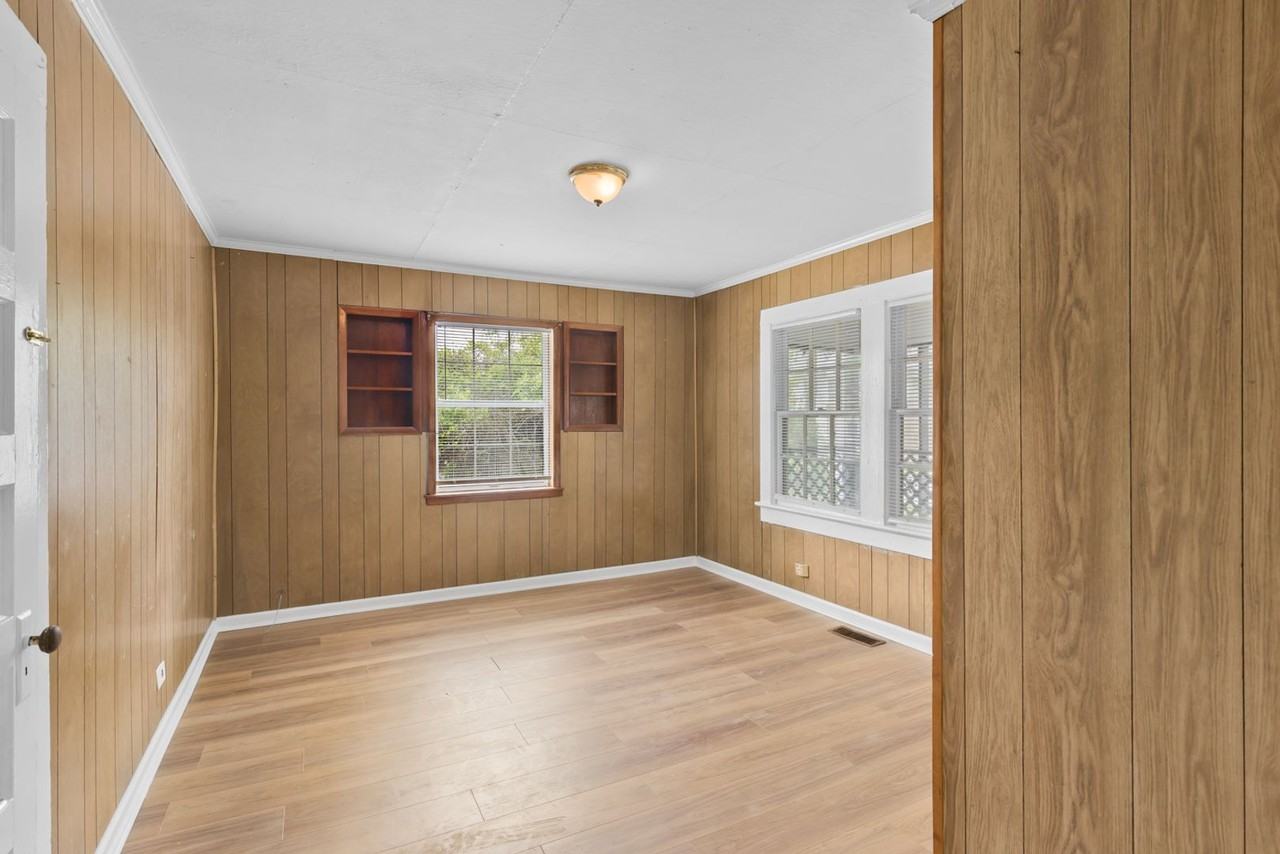 305 N 16th St - Photo 5 of 31