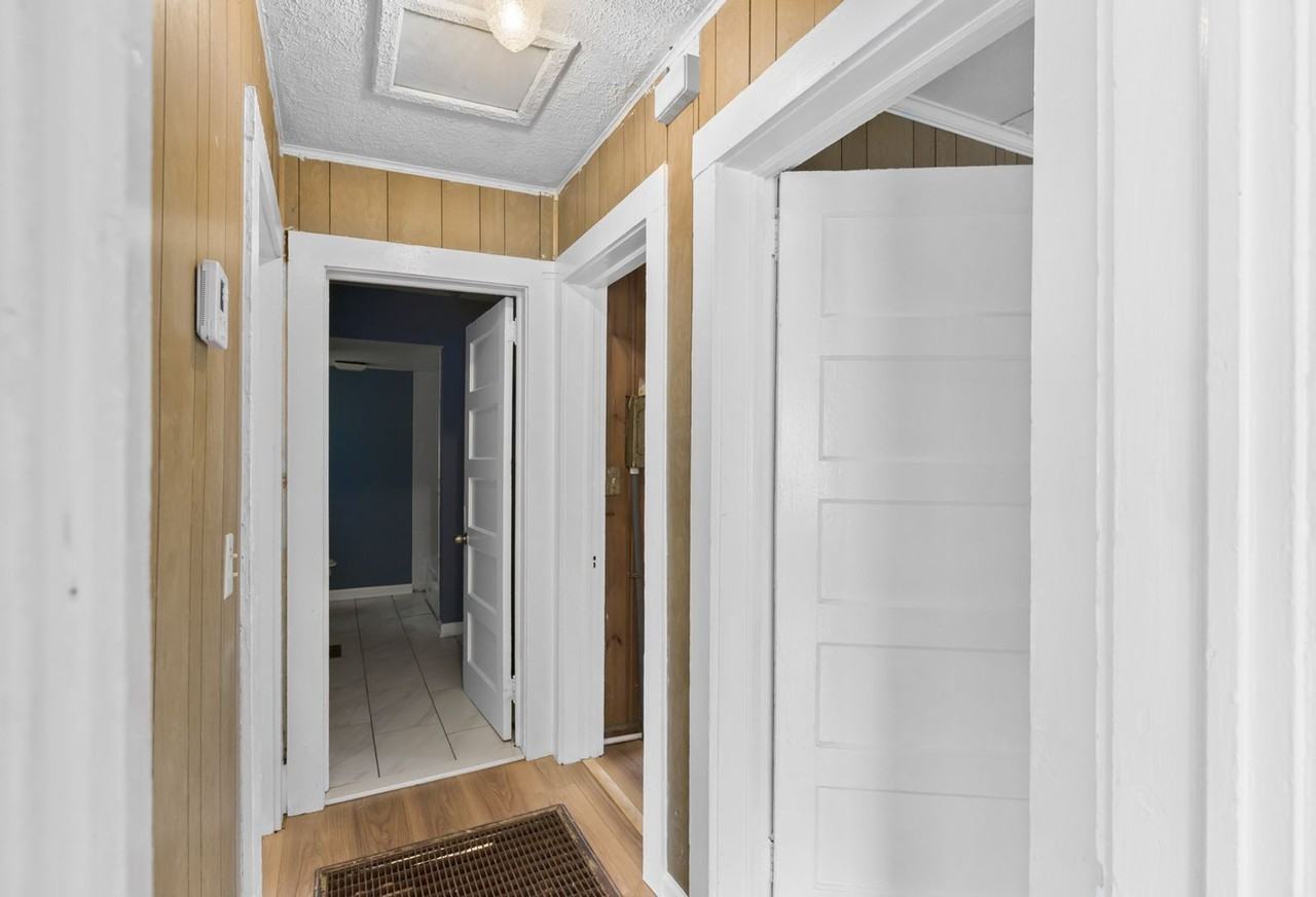 305 N 16th St - Photo 6 of 31