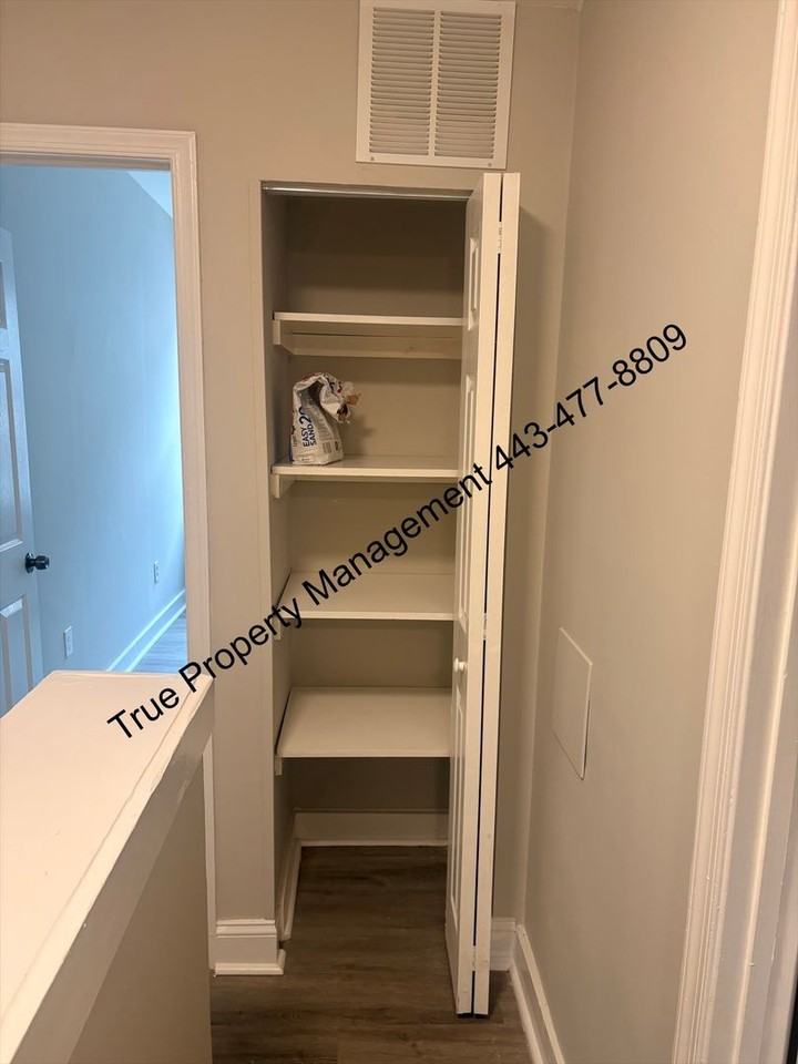 1614 N Calhoun St - Photo 7 of 14