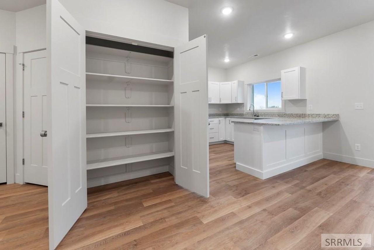 540 Sugar Beet Dr - Photo 6 of 15