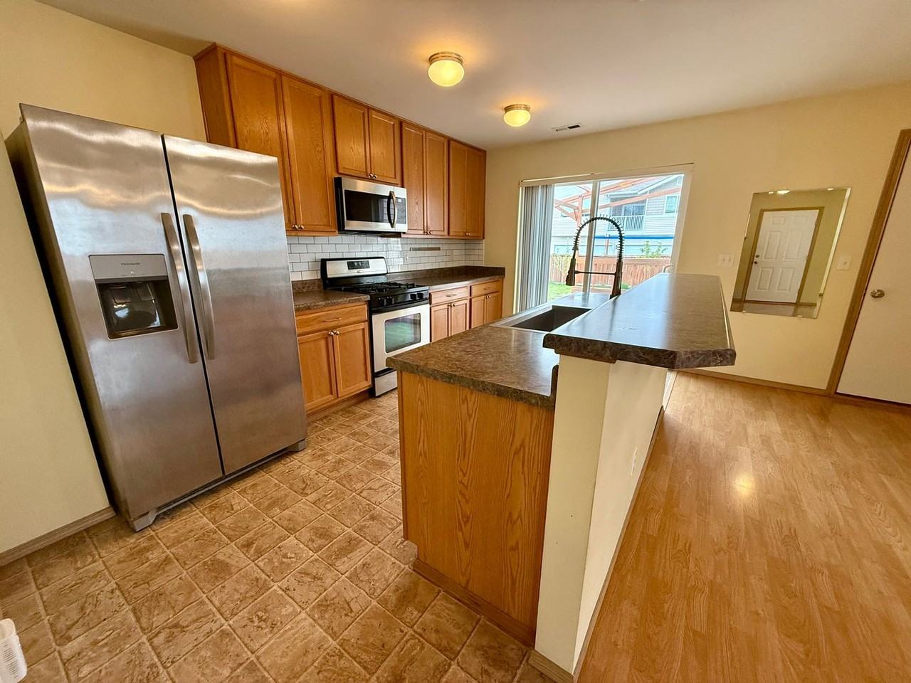 2224 Bobs Hollow Ln - Photo 7 of 22