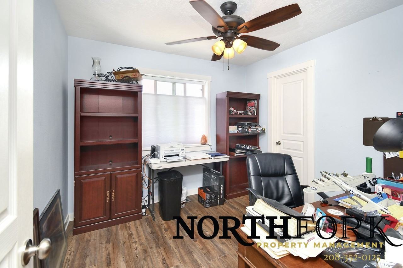 11130 W Wildlife St - Photo 6 of 12