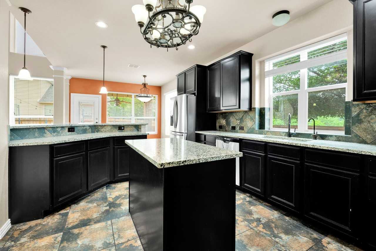 1802 Laivita Mist - Photo 4 of 34