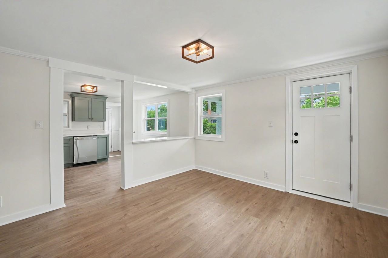 602 Staley Ave - Photo 7 of 22